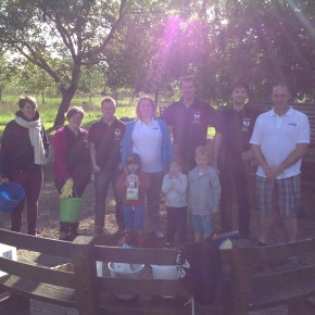 Jong VLD maakt speeltuinen&nbsp;schoon